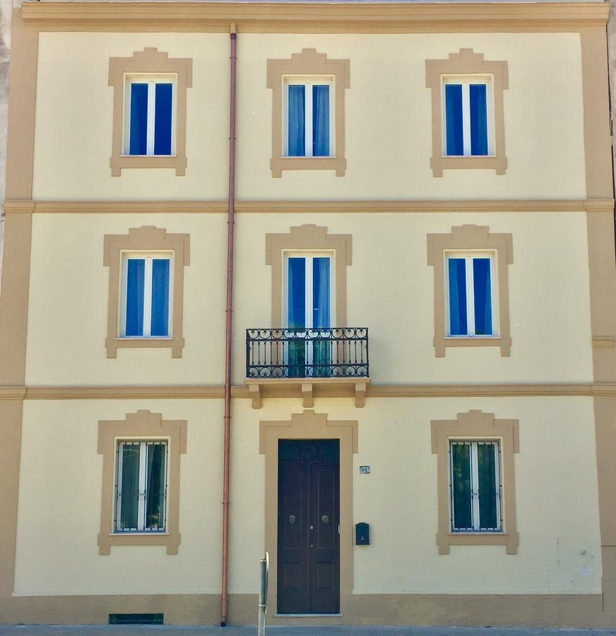 Bed and Breakfast Angioy 18 à Sassari Extérieur photo